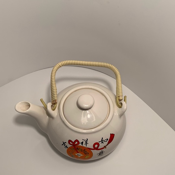 Tea pot - Picture 3 of 5